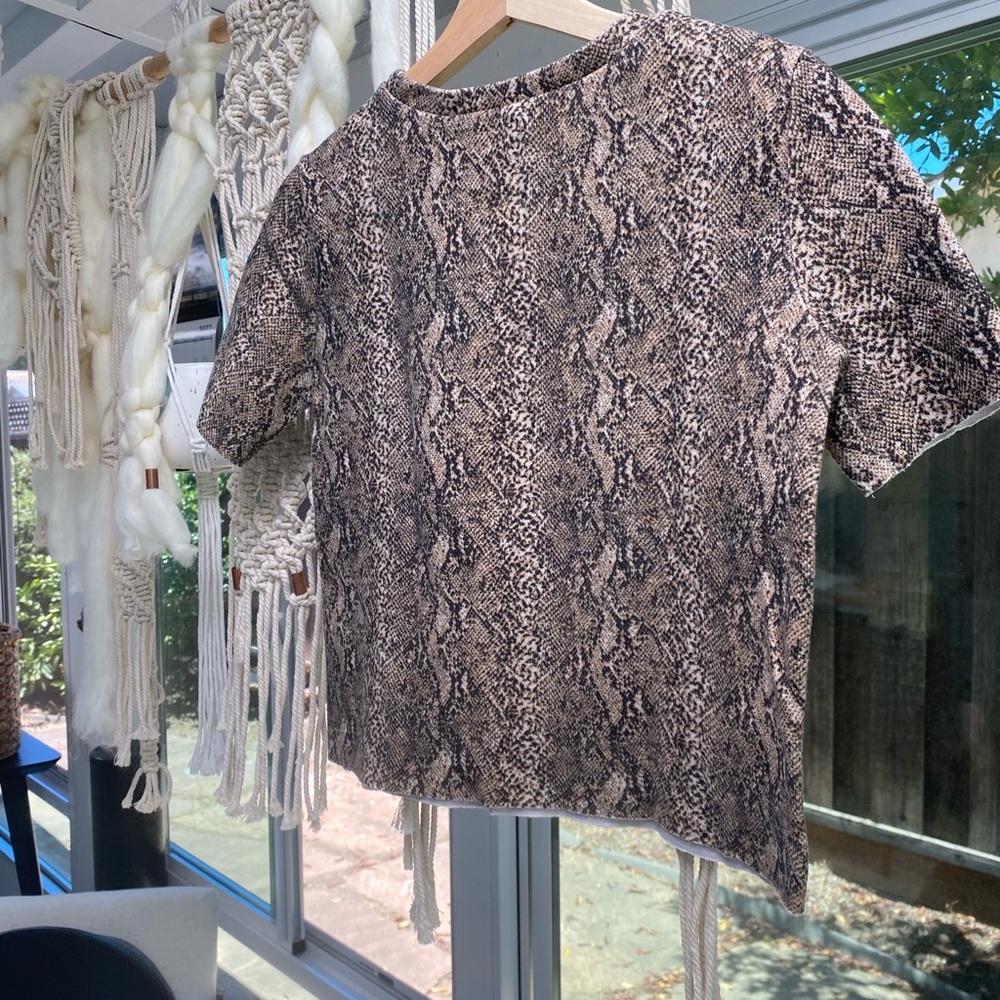 ZARA Snake print cropped shirt